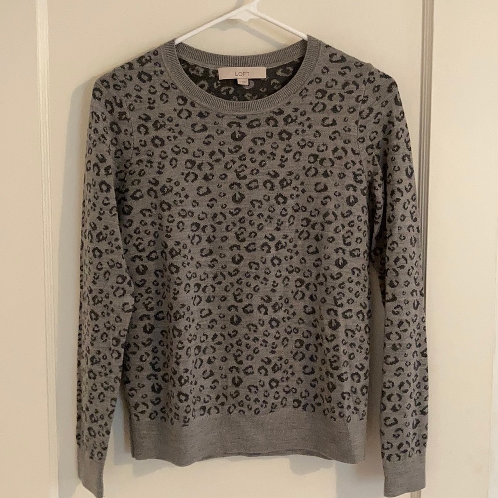 Grey leopard print sweater